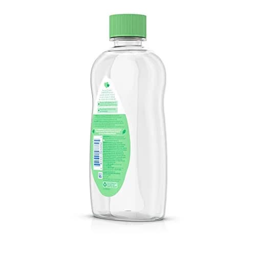 Johnson's Baby Oil with Aloe Vera & Vitamin E, 56 fl oz (14 fl oz x 4) | Gentle Moisturizer for Sensitive Skin thumbnail 5