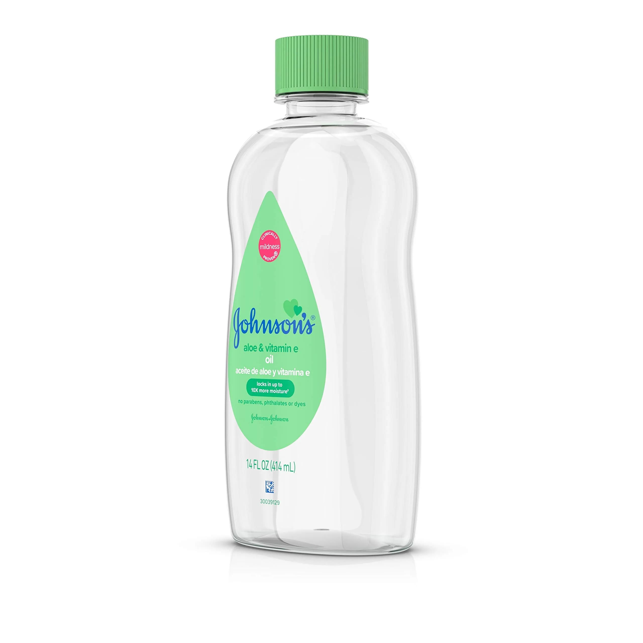 Johnson's Baby Oil with Aloe Vera & Vitamin E, 56 fl oz (14 fl oz x 4) | Gentle Moisturizer for Sensitive Skin - view 8