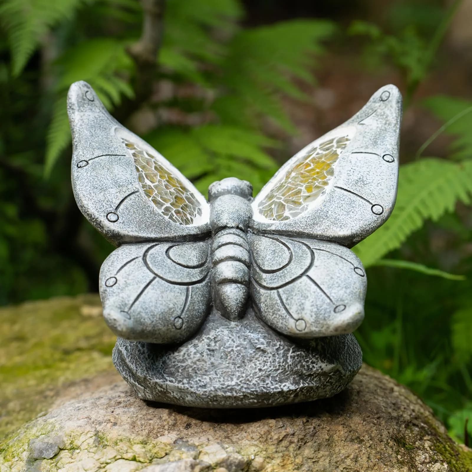 Rezpuao Solar Butterfly Statue 17.0 cm (6.7 inches) | Weatherproof Resin Garden Decor with LED Light - view 2