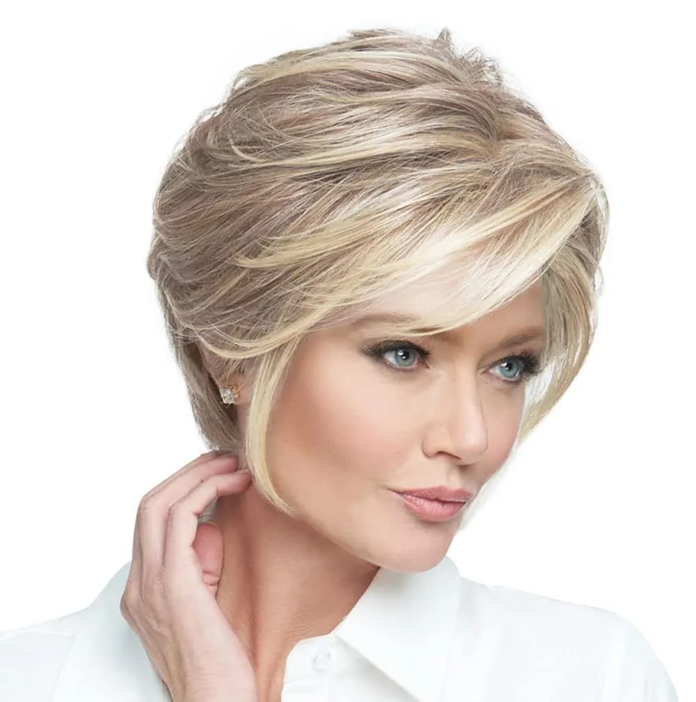 Hair u wear Raquel Welch Women's Face-Framing Short Blonde Wig, GO TO STYLE | Versatile, Heat-Friendly Synthetic Hair, Adjustable Fit