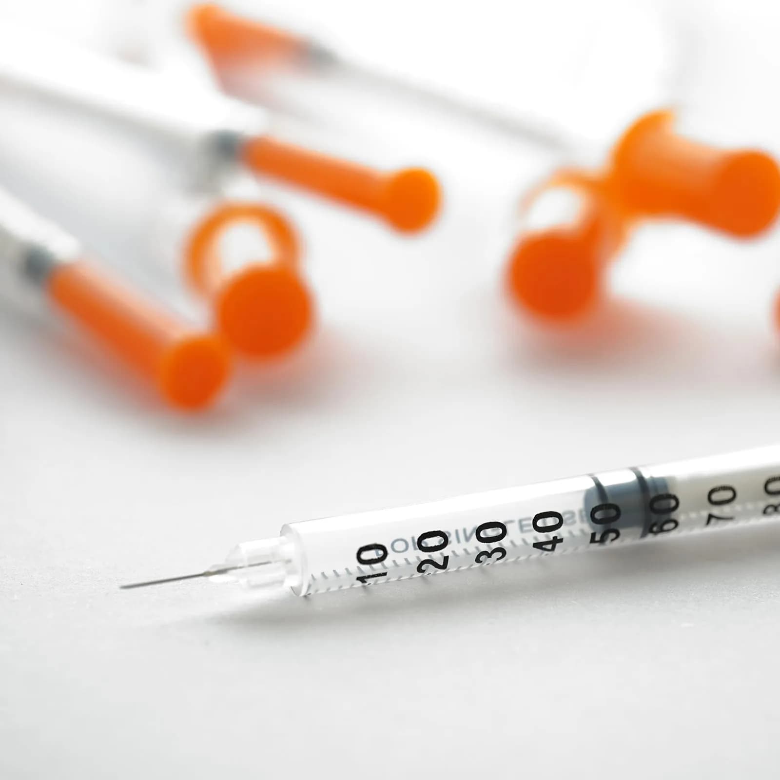 JIBENGAO 1cc Syringe with 31G 8mm Needle - Pack of 50 | Sterile Lab Dispensing Needles - view 7