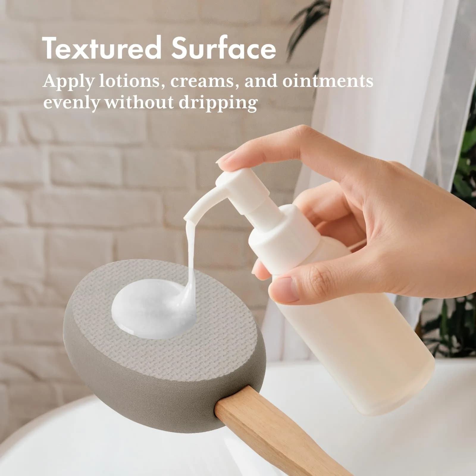AmazerBath Lotion Applicator for Back, Feet, 4 Replaceable Pads with Long Handle, Gray | Applies Lotion Evenly - view 3
