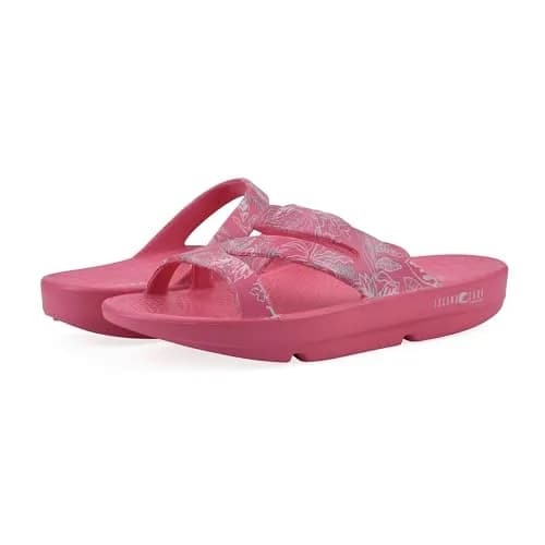 Island Surf Women's Coral Strappy Sandal, Fuchsia Print, Size 7 | Lightweight Post-Activity Recovery thumbnail 2