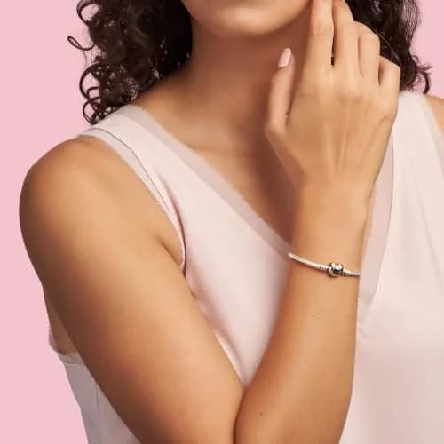 PANDORA Heart Clasp Snake Chain Bracelet, 7.1" | Elegant romantic jewelry for women thumbnail 4