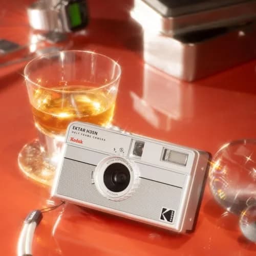 Kodak EKTAR H35N Half Frame Film Camera, 35mm, Striped Silver | Built-in Star Filter, Bulb Function thumbnail 8