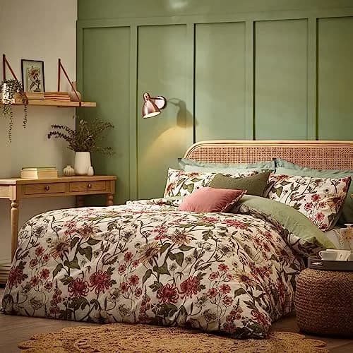 furn. Wallflower Super King Duvet Set | Vintage Botanical Cotton Rich Bedding (Super King) thumbnail 1