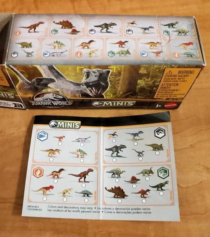 Jurassic World Dinosaurs Minis Surprise Pack of Dinos Box | 3 Blind Boxes, 1.125” Scale Mini Figures, Ages 3+ thumbnail 9