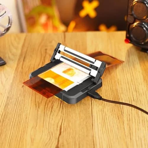 Kiorafoto 35mm 120 Film Cutter with Backlit Panel | Precise, Stable & Easy to Use for Film Processing thumbnail 7