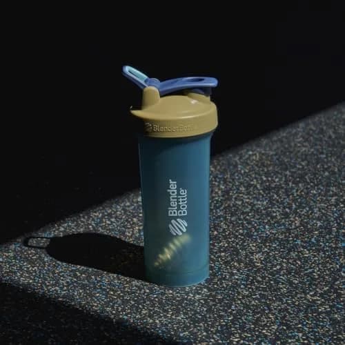 BlenderBottle Classic V2 Shaker Bottle 800ml (28 oz) | Powerful Mixing System for Protein Shakes thumbnail 7
