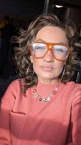 FEISEDY Aviator Frame Glasses for Women Men Blue Light Blocking Glasses Anti Glare Computer Eyeglasses thumbnail 3