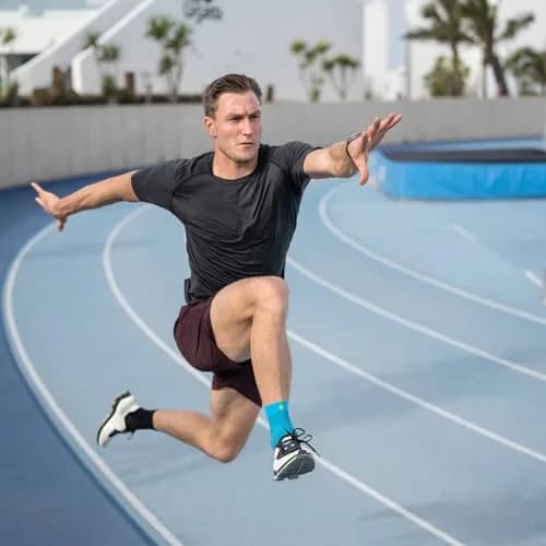 Bauerfeind Sports Compression Ankle Support, Black, Small | Supports ankle stability & circulation thumbnail 5