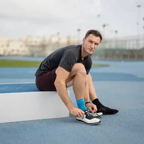Bauerfeind Sports Compression Ankle Support, Black, Small | Supports ankle stability & circulation thumbnail 6