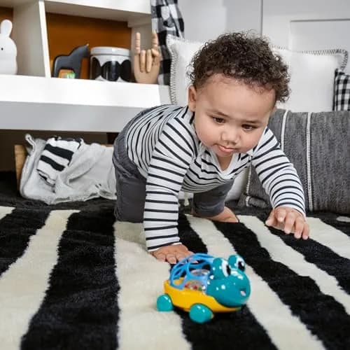 Baby Einstein Curious Car Neptune Oball Toy Car & Rattle 9.5cm (3.7in) | Lights & Rattle for 3+ Months thumbnail 8