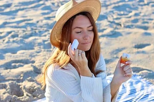 Absolutely Natural SPF 50 Mineral Sunscreen Stick with Rose Hips Oil | Broad-Spectrum, Vegan, Reef Safe (0.69 oz) thumbnail 3
