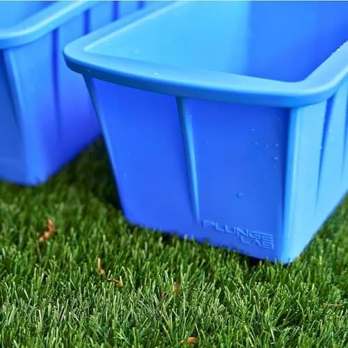 Plunge Lab Extra Large Ice Block Mold 2-Pack, 8lb (3.6kg) Ice Blocks | Steel Reinforced Silicone for Cold Plunge & Coolers thumbnail 7