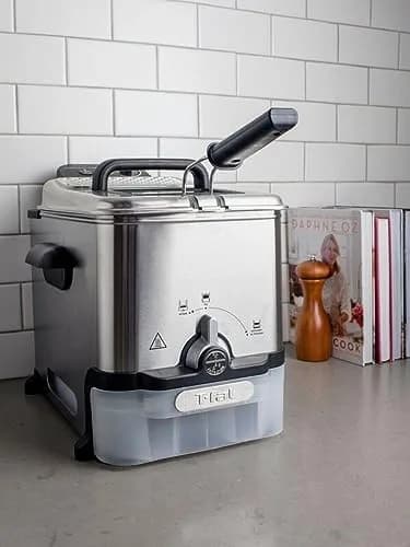 T-Fal EZ Clean Compact Electric Deep Fryer 1.8L | Oil Filtration & Adjustable Thermostat thumbnail 9