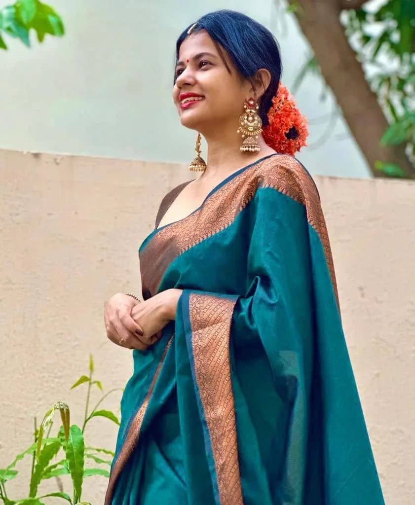 Avantika Fashion Kanjivaram Soft Pure Silk Banarasi Saree with Blouse Piece | 5.3m Saree, 0.8m Blouse - view 8