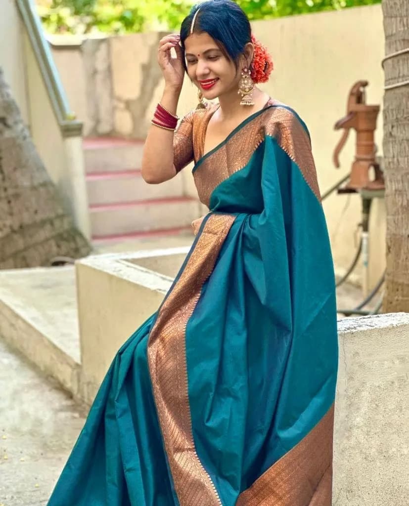 Avantika Fashion Kanjivaram Soft Pure Silk Banarasi Saree with Blouse Piece | 5.3m Saree, 0.8m Blouse - view 9