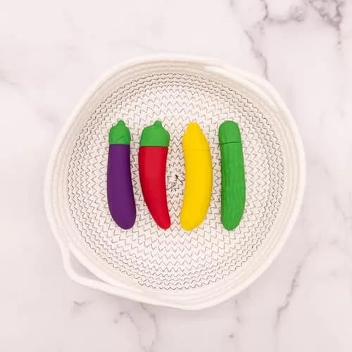 Emojibator Eggplant Personal Massager 4.84in Waterproof Silicone USB Rechargeable | 10 Vibration Settings thumbnail 5