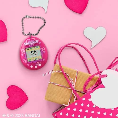 Tamagotchi Original Lots of Love Electronic Pet | Ages 8+ | 4.4cm (1.75in) thumbnail 4