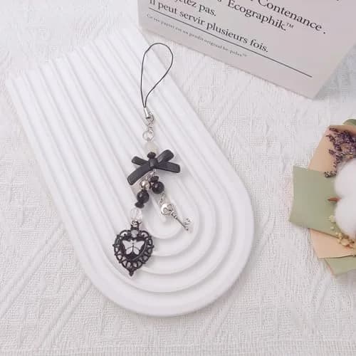 cioatu Black Heart Phone Charm Strap | Y2K Aesthetic Cell Phone Charm Decor thumbnail 3