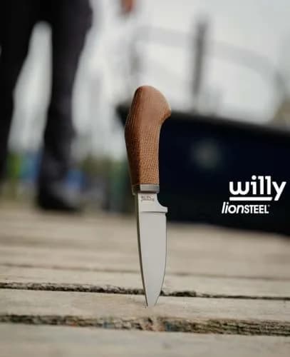LionSteel WILLY Compact Fixed Blade Knife | Italian M390 Steel, Solid Handle, Titanium Guard (Olive Wood) thumbnail 4