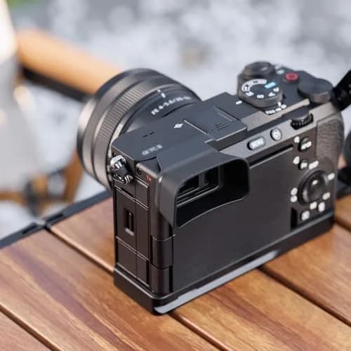 Kiorafoto Extended Eyecup for Sony Alpha A7CII A7CR Cameras | Blocks Stray Light & Protects Viewfinder thumbnail 5