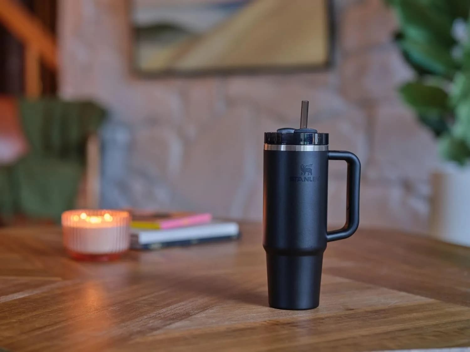 STANLEY Quencher H2.0 FlowState Tumbler 890ml (30 oz) Black 2.0 | Insulated Stainless Steel Travel Cup with Handle - view 5