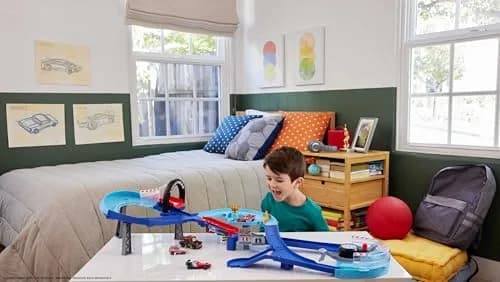 Mattel Disney and Pixar Cars GRC Jumping Raceway Toy Playset | Kid-Powered Racing Fun with Lightning McQueen & Francesco Bernoulli (Large Plastic, Multicolor) thumbnail 2
