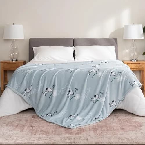 Berkshire Blanket Peanuts® VelvetLoft® Snoopy Plush Blanket Twin 60 in x 90 in | Official Peanuts® Product thumbnail 5