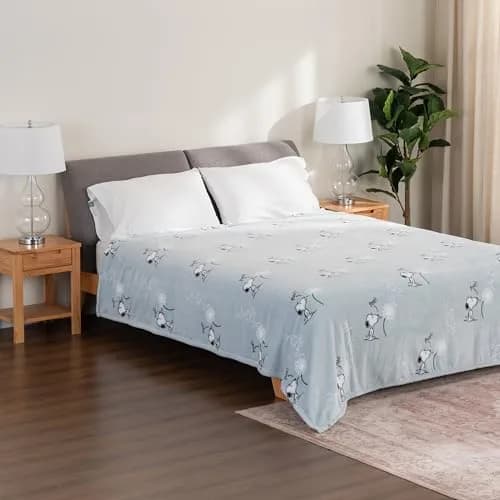 Berkshire Blanket Peanuts® VelvetLoft® Snoopy Plush Blanket Twin 60 in x 90 in | Official Peanuts® Product thumbnail 6