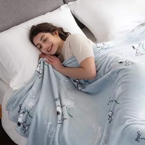 Berkshire Blanket Peanuts® VelvetLoft® Snoopy Plush Blanket Twin 60 in x 90 in | Official Peanuts® Product thumbnail 3