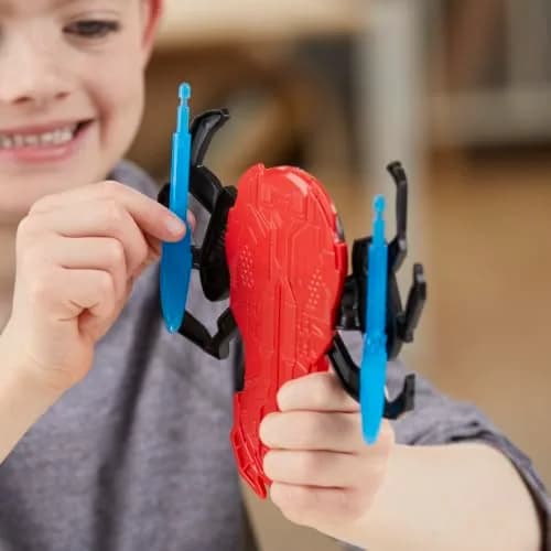 Marvel Spider-Man Thwip Blast Action Figure with Accessories, 11-Inch Scale, Red & Blue thumbnail 3