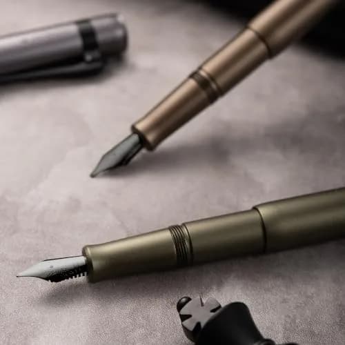 HONG DIAN M2 Black Forest Mini Fountain Pen, Caramel Brown | Smooth Ink Flow Writing Instrument thumbnail 4