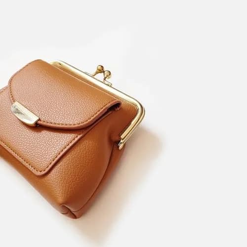 Lavogel Coin Purses with Credit Card Slot Vintage Kiss Lock Change Pouch for Women thumbnail 4
