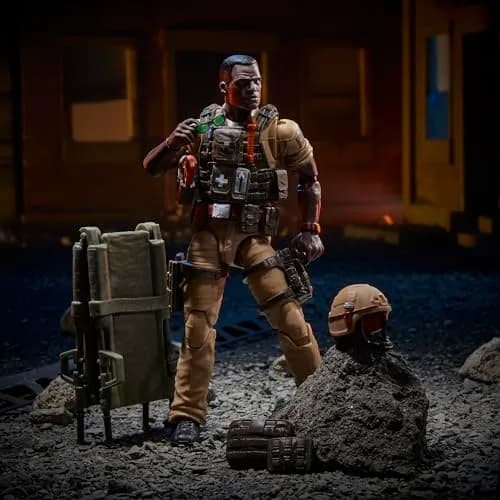 G.I. Joe Classified Series #122 Carl Doc Greer Action Figure 6-inch | Collectible with Accessories thumbnail 4