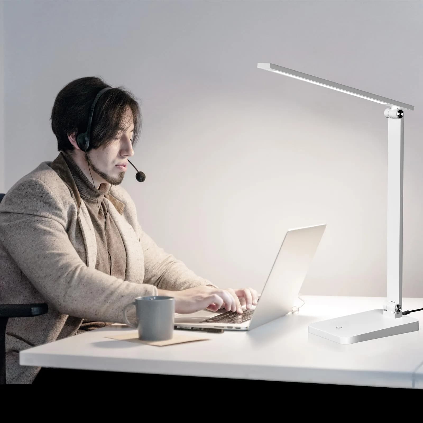 Best World LED White Table Lamp with USB Charging Port & 3 Brightness Levels | 5000K Cool White - view 6