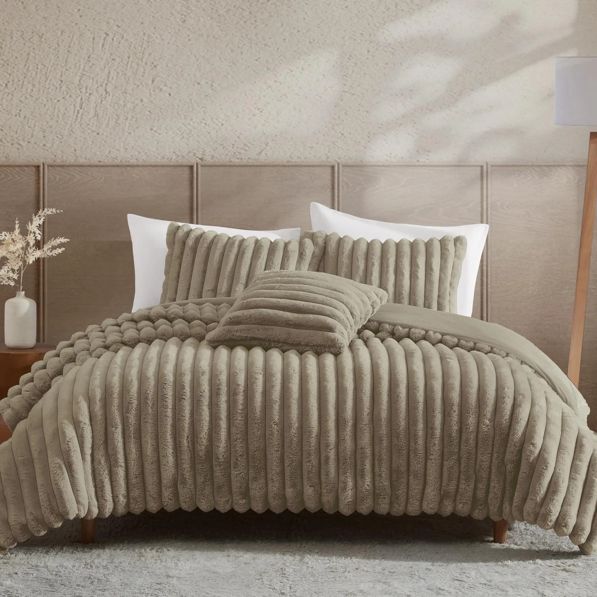 Riverbrook Home Everett Faux Fur Comforter Twin XL | Modern Glam Textured Bedding