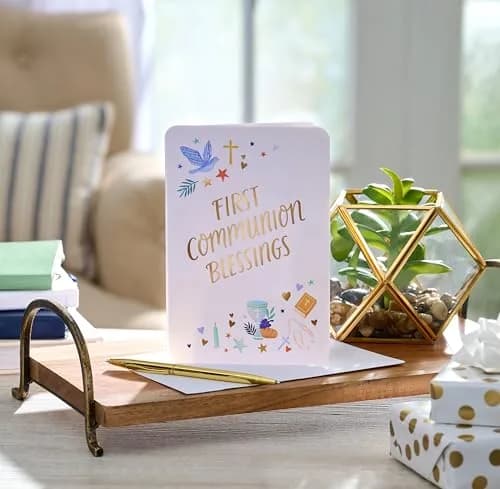 American Greetings First Communion Card (Blessing of the Lord) 17cm (6.75 in) x 11.7cm (4.625 in) | Religious Icons & Gold Foils thumbnail 6