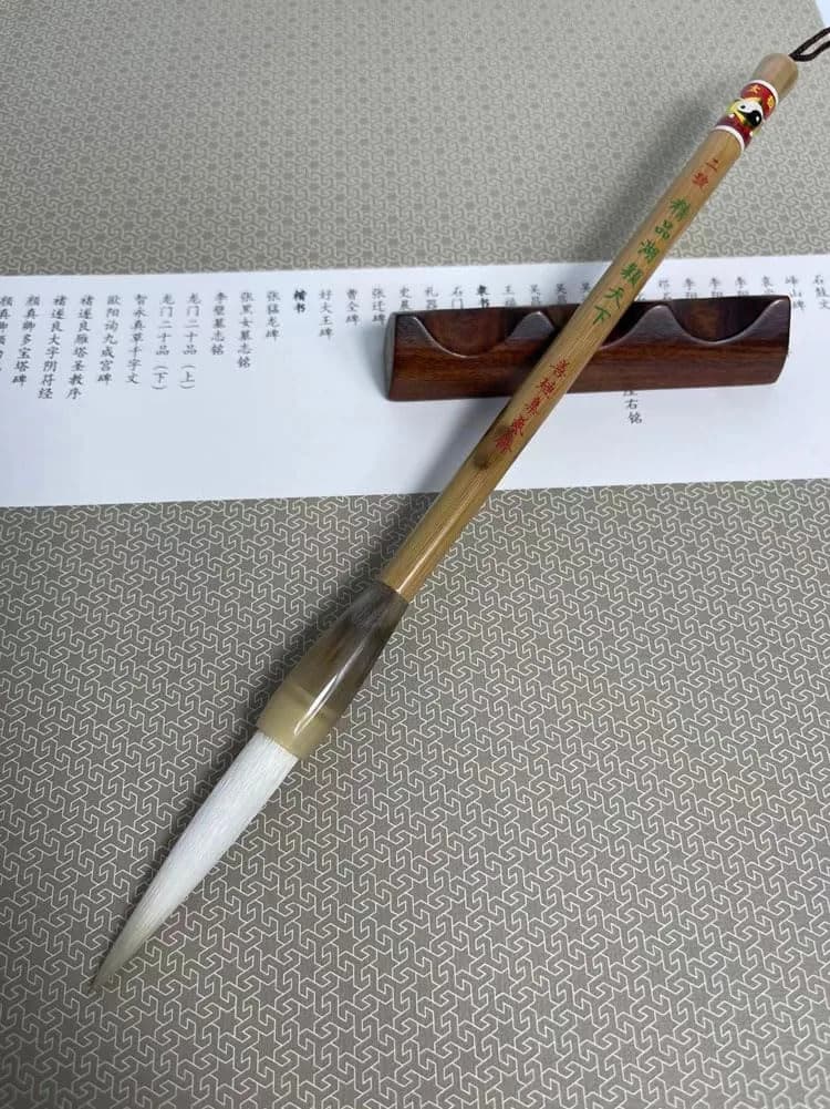 Easyou Hu Brush Chinese Calligraphy Brush Pure Refined Goat Hair 1.05cm D x 6cm L | Professional Sumi Drawing Brush - view 5