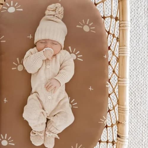 GRSSDER Stretchy Ultra Soft Bassinet Sheet 2 Pack, 81cm x 41cm x 13cm (32" x 16" x 5") | Universal Fit for Oval, Rectangle, Moses Basket Mattresses thumbnail 6