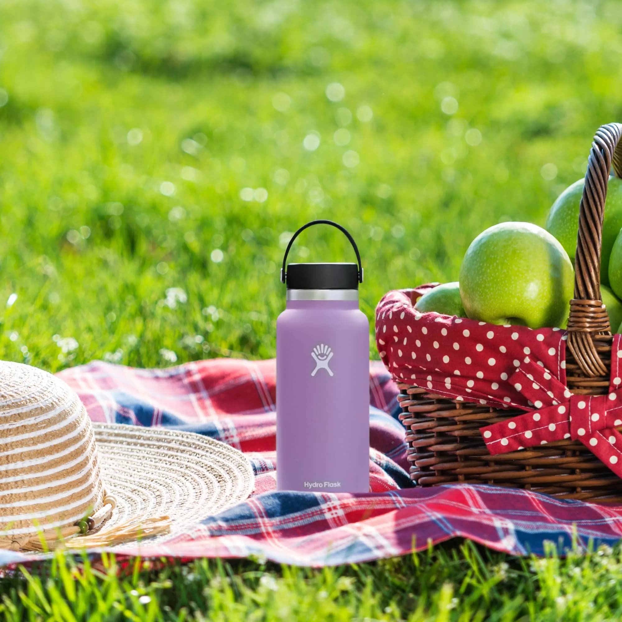 Hydro Flask 32 Oz Moonshadow Wide Mouth Water Bottle | Insulated Stainless Steel, Leakproof thumbnail 2