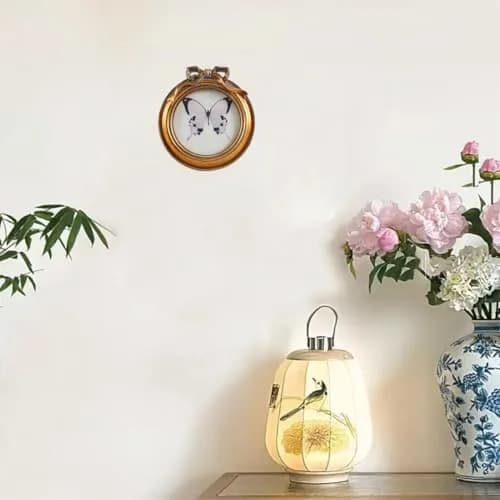SIKOO Vintage Picture Frame 4x4 Round | Antique Bronze Gold Wall & Tabletop Decor thumbnail 5