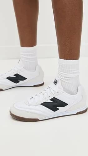 New Balance Men's RC42 Trainers, White, 9 | Minimalist, Lightweight Sneakers for Active Lifestyle thumbnail 2