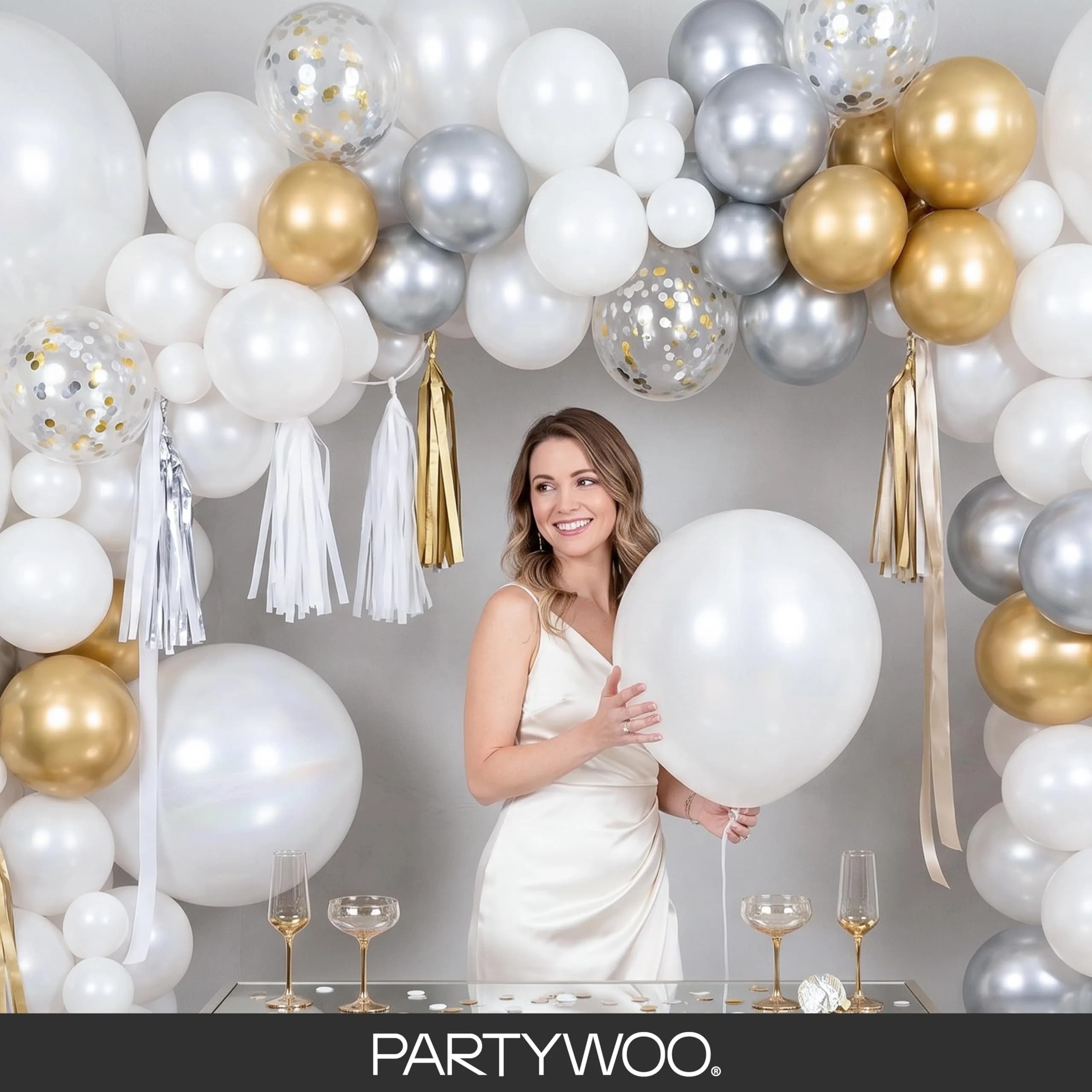 PartyWoo Pearl White Balloons 155pcs Assorted Sizes (5/10/12/18 Inch) | Metallic White Balloon Arch Kit Garland - view 9