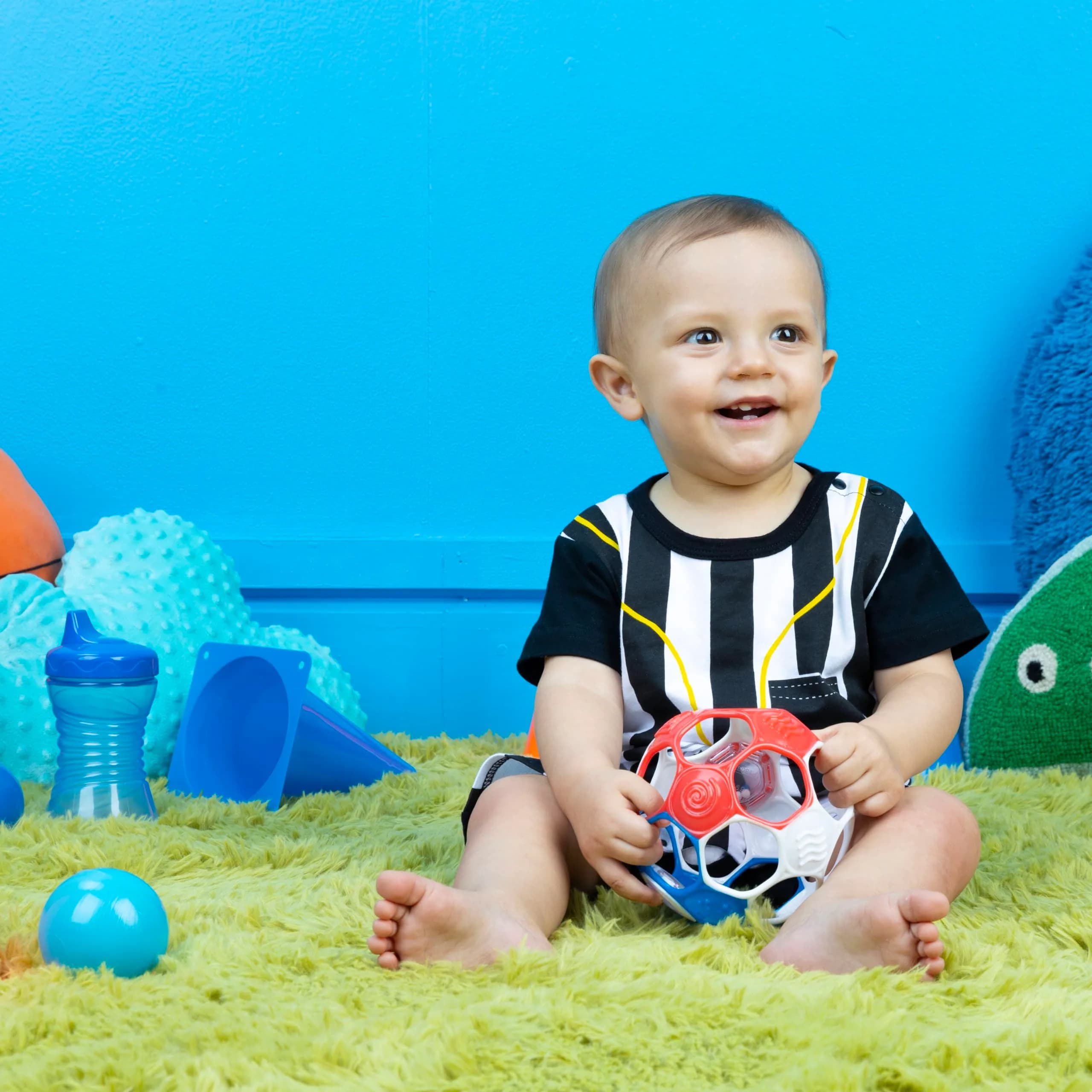 Bright Starts Oball Grippin' Goals Rattle Soccer Ball 2-Pack | Easy-Grasp Toy for Newborns & Up - view 5
