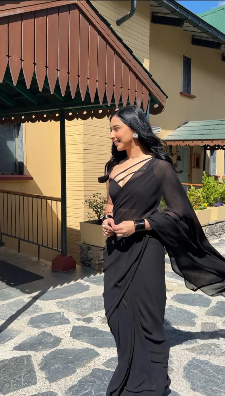 StyleScope Ready-to-Wear Saree with Unstitched Blouse Piece - Black Georgette, 156cm (5.5m) Saree | Instant Drape Saree - view 3