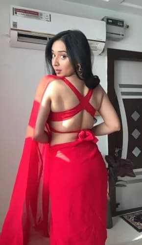 StyleScope Women's Ready-to-Wear Georgette Saree with Unstitched Blouse Piece, Pure Red, 5.5m (18 ft) | Festival & Party Wear thumbnail 2