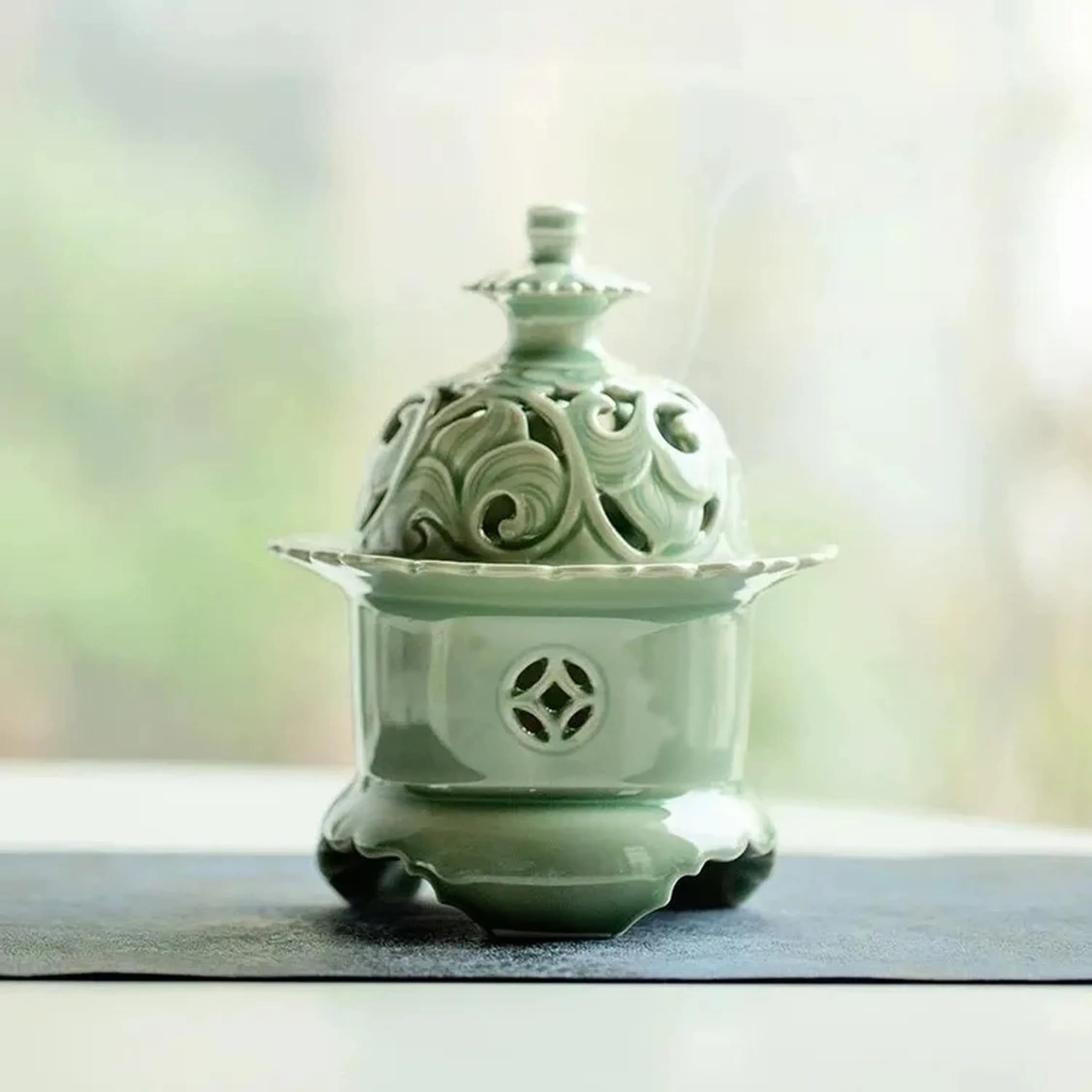 Hermit Life Three-Legged Incense Burner (Celadon), Porcelain Incense Holder with Lotus-Shaped Lid, Green | Song Dynasty Style - main product image