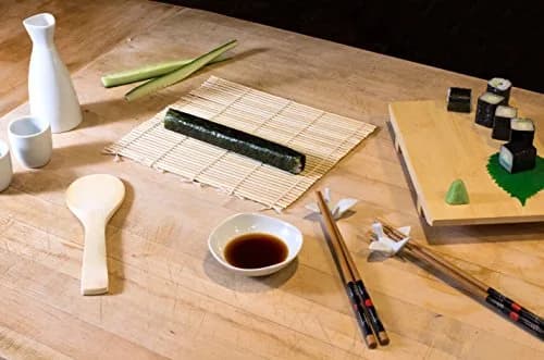 Helen's Asian Kitchen Sushi Mat, 9.5-Inches x 8-Inches, Natural Bamboo (Pack of 2) | Sustainable Bamboo Sushi Rolling Mat for Homemade Rolls thumbnail 4
